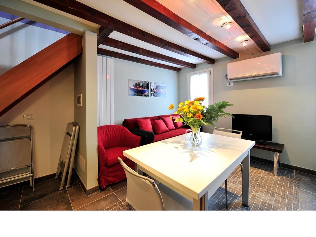 Palace La Vida Apartments By Wonderful Italy Venedig Zimmer foto